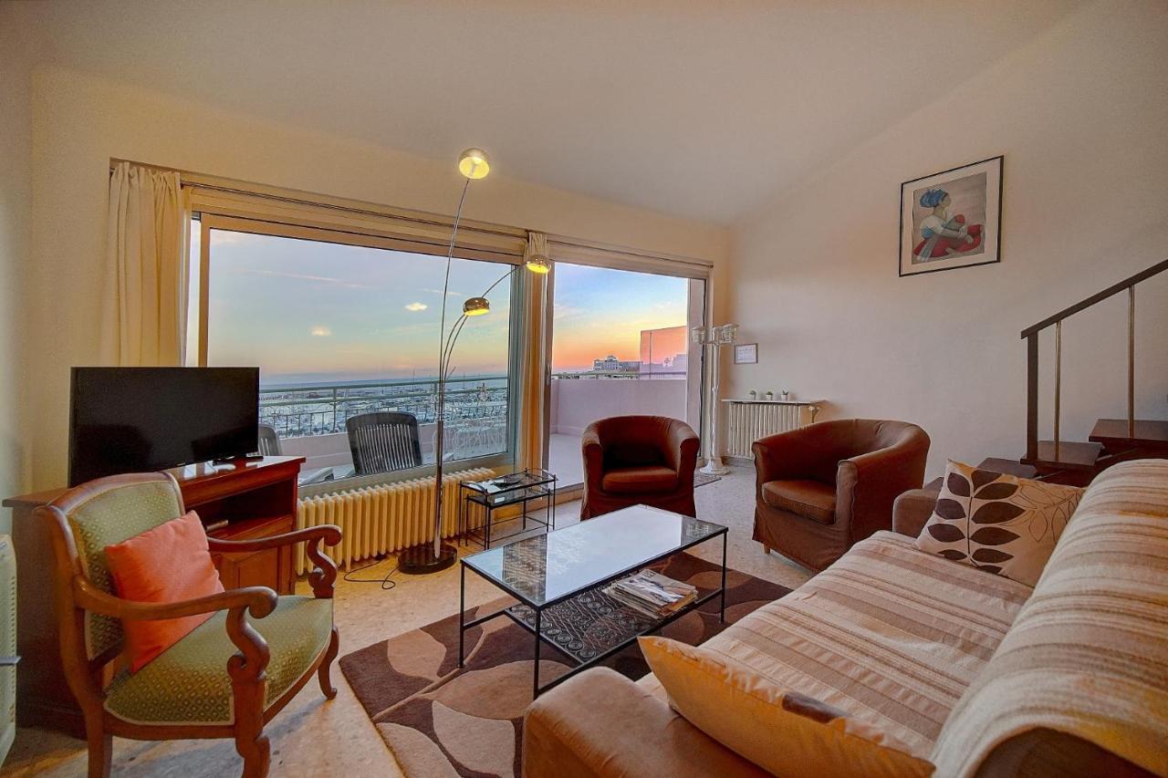 Superbe Duplex Idealement Situe Proche Plages Avec Grande Terrasse Vue Port !L A1B59 كان المظهر الخارجي الصورة