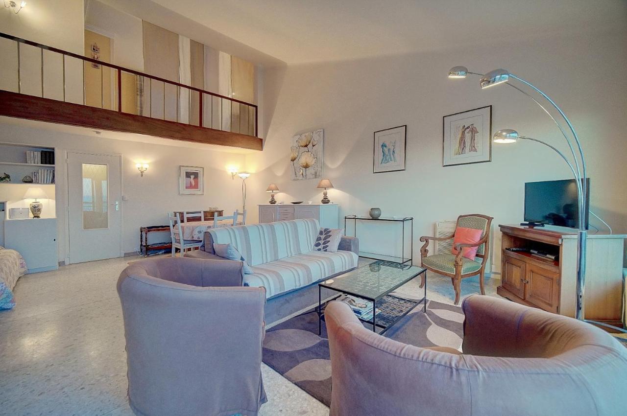 Superbe Duplex Idealement Situe Proche Plages Avec Grande Terrasse Vue Port !L A1B59 كان المظهر الخارجي الصورة